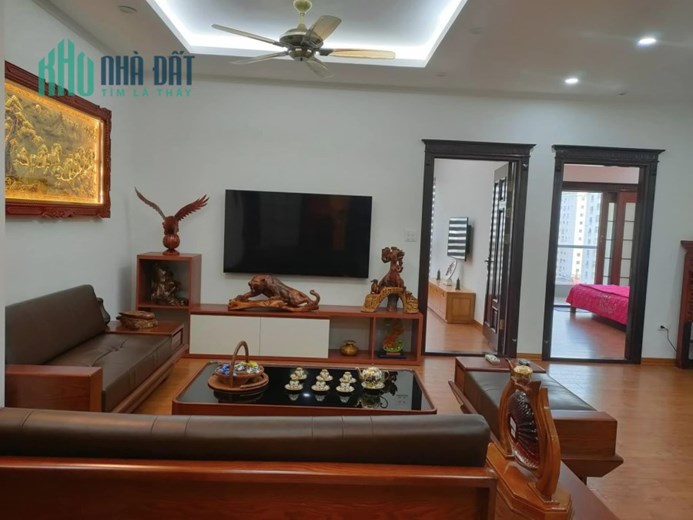 O9 2628 5559  Bán căn hộ Eurowindow Multi Complex 27 Trần Duy Hưng 102m², Tầng 1x, giá 5.6 tỷ Cầu
