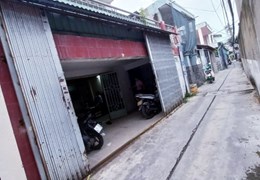 Bán nhà Quận 8 Hẻm ba gác, diện tích ĐẤT gần 100m2, Ngang hơn 6m nở hậu