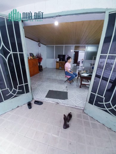 Bán nhà Quận 8 Hẻm ba gác, diện tích ĐẤT gần 100m2, Ngang hơn 6m nở hậu