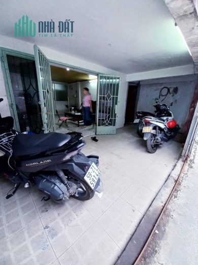 Bán nhà Quận 8 Hẻm ba gác, diện tích ĐẤT gần 100m2, Ngang hơn 6m nở hậu