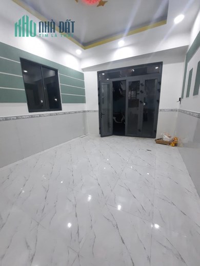 Nhà 4 Tầng căn góc 2 mặt thẻm xe hơi Quận 8, nhà còn mới, sách vali vào ở ngay
