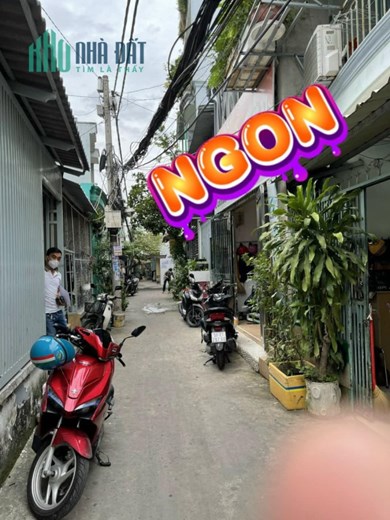 Nhà Quận 8 Gía Siêu Rẻ chỉ 53 triệu/m2, giáp ranh Quận 1 và Quận 5, Nhà 2 Tầng nở hậu nội thất đẹp
