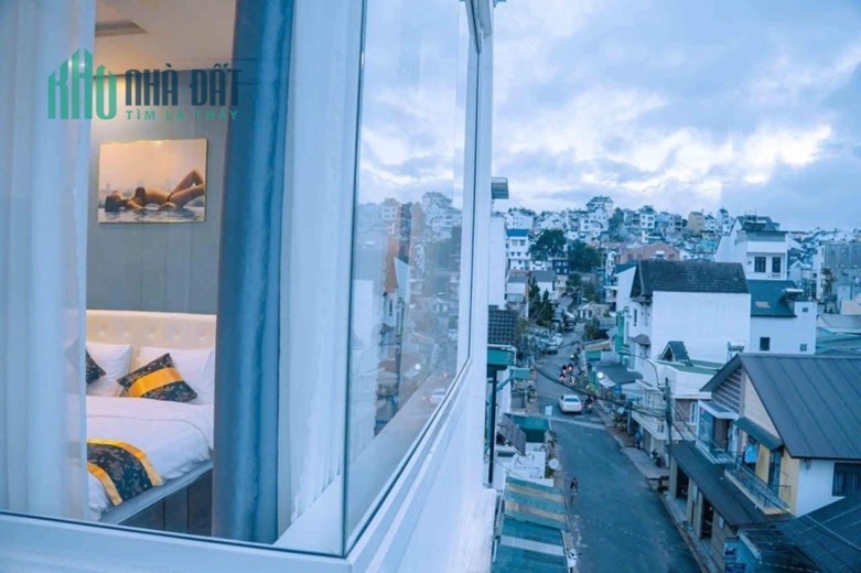 Bán khách sạn mặt tiền đường Đồng Tâm P4 Đà Lạt