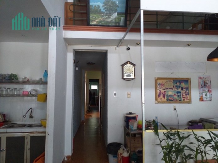 Bán nhà diện tích khủng thuộc đường nguyễn khuyến đối diện đại học sư phạm  lh 0938.283.777
