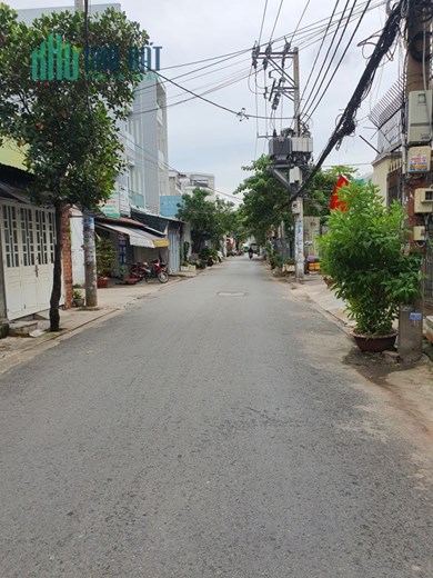 BÌNH TÂN - HƯƠNG LỘ 2 - HẺM NHỰA 7M THÔNG LÊ VĂN QUỚI - DT 5x22M - NHỈNH 7 TỶ.