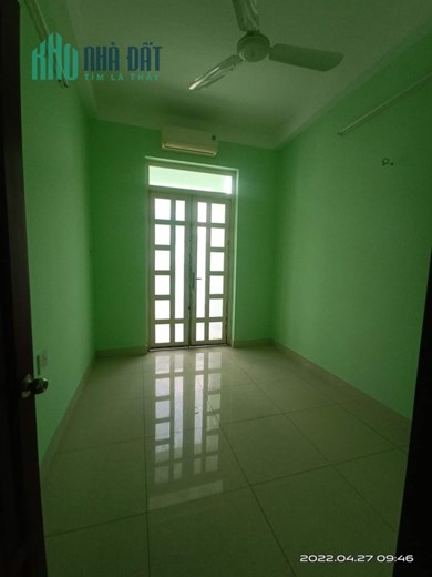 Bán nhà Mặt Tiền Hưng Phú Quận 8 , 4 lầu giá
chỉ 5,4 tỷ