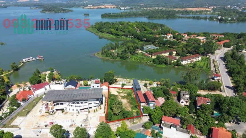 Siêu phẩm view triệu đô ngã 3 khu du lịch hồ Đại Lải