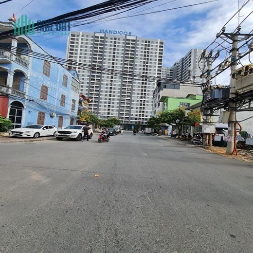 Đất xây biệt thự liền kề trung tâm phường Trâu Quỳ, quận Gia Lâm. 135m2.