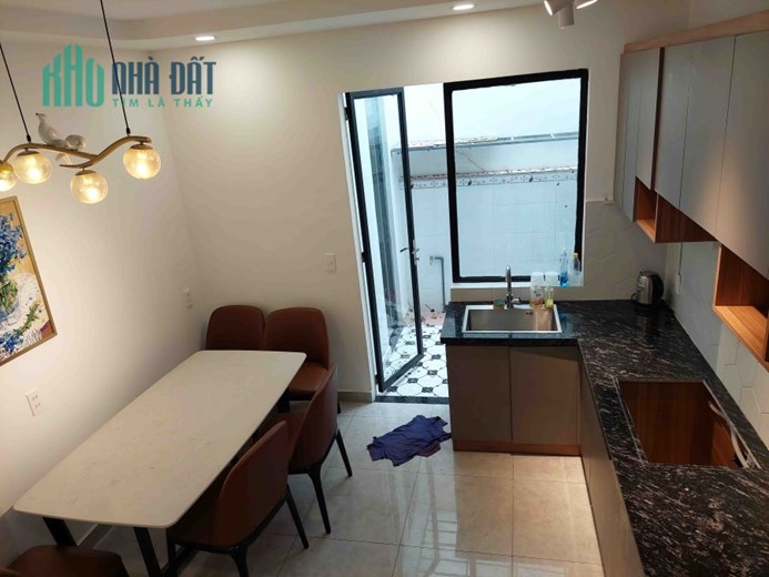 Bán Nhà Gần Kha Vạn Cân Linh Tây Thủ Đức 68m2_4.5x15, 4 Tầng Chỉ Nhỉnh 8 Tỷ Bao Đầu Tư