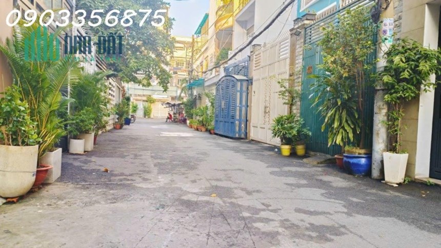 -9TỶ Bớt Lộc-NHÀ HẺM XE HƠI-15M Ra Mặt Tiền-BÀ HẠT Q10, 3Tầng-Ngang5.3m Không Có Căn Thứ 2