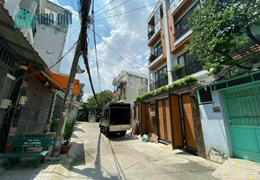 Cần bán gấp nhà  GIÁ NGỘP TRƯỜNG CHINH QUẬN 12, DT 67.3m2, 4.15x16.2m giá chỉ 3.050 tỷ.
