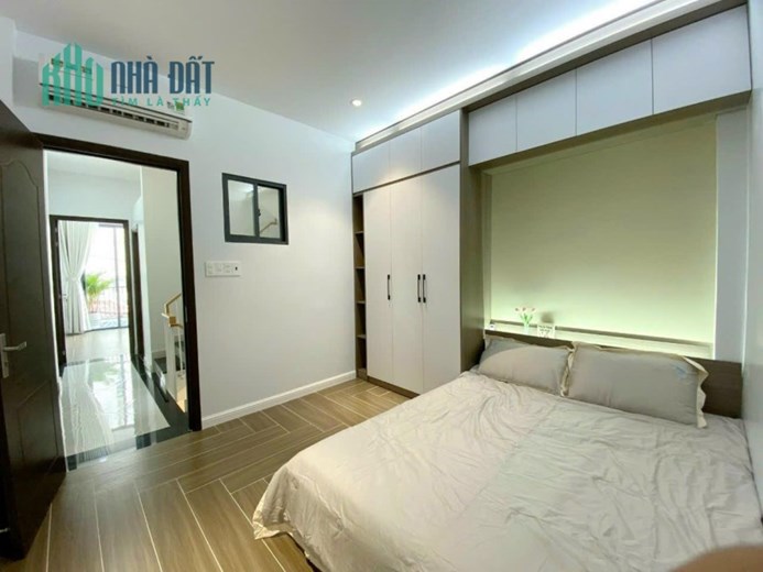 Cần bán gấp nhà  GIÁ NGỘP TRƯỜNG CHINH QUẬN 12, DT 67.3m2, 4.15x16.2m giá chỉ 3.050 tỷ.