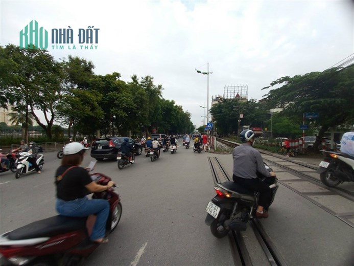 Bán Đất Phố Khâm Thiên Quận Đống Đa. 110m Mặt Tiền 4m Nhỉnh 10 Tỷ. Cam Kết Ảnh Thật Mô Tả Chính