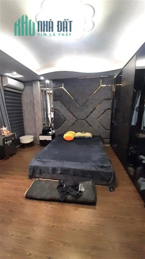 Bán Nhà Phố Chùa Láng Quận Đống Đa. 64m Mặt Tiền 5m Nhỉnh 10 Tỷ. Cam Kết Ảnh Thật Mô Tả Chính Xác.
