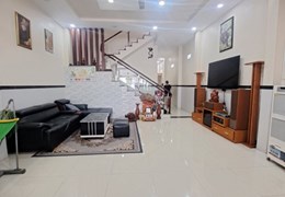 Bán Nhà Hẻm 10m Như Mặt Tiền Lã Xuân Oai Q9 136m2 Giá 8.5 Tỷ