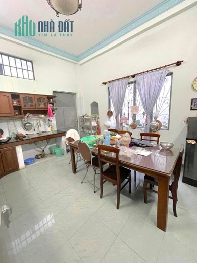 Bán gấp nhà 2 tầng quận Cẩm Lệ, công năng đầy đủ, rẻ nhất khu vực