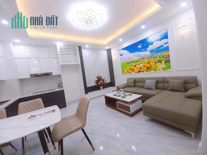 Lô góc hoàng văn thái, 40m2,7 tầng, ô tô tránh, thang máy, giá 8.79 tỷ.