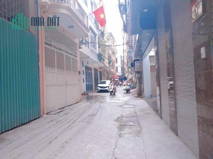 Lô góc hoàng văn thái, 40m2,7 tầng, ô tô tránh, thang máy, giá 8.79 tỷ.