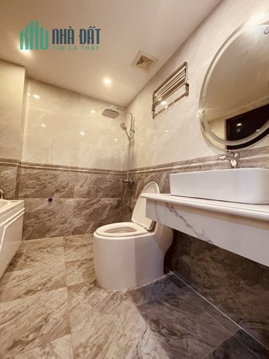 Bán nhà phố Hoa Lâm, Long Biên, 44m x 5 tầng, nhà mới 5 tỷ 2