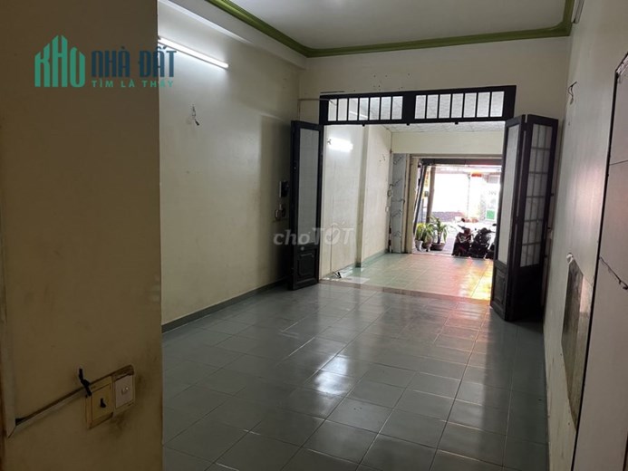 Nhà MTKD Nguyễn Tư Giản, đông đúc,9 triệu