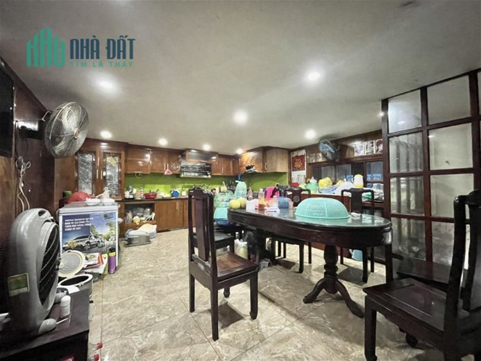 Bán Nhà Phố Trường Chinh Quận Đống Đa. 69m Mặt Tiền 4m Nhỉnh 16 Tỷ. Cam Kết Ảnh Thật Mô Tả Chính