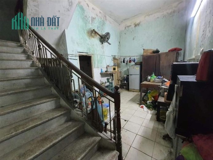 Bán Nhà Phố Hoàng Cầu Quận Đống Đa. Sổ 55m Thực Tế 65m Mặt Tiền 5m Nhỉnh 15 Tỷ. Cam Kết Ảnh Thật Mô