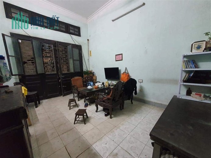 Bán Nhà Phố Hoàng Cầu Quận Đống Đa. Sổ 55m Thực Tế 65m Mặt Tiền 5m Nhỉnh 15 Tỷ. Cam Kết Ảnh Thật Mô