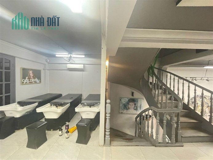Bán Nhà Phố Hoàng Cầu Quận Đống Đa. 59m Xây 5 Tầng Mặt Tiền 5m Nhỉnh 15 Tỷ. Cam Kết Ảnh Thật Mô Tả