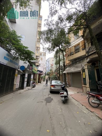 Bán Nhà Mặt Phố Hoàng Cầu Quận Đống Đa. 55m Mặt Tiền 4m Nhỉnh 14 Tỷ. Cam Kết Ảnh Thật Mô Tả Chính