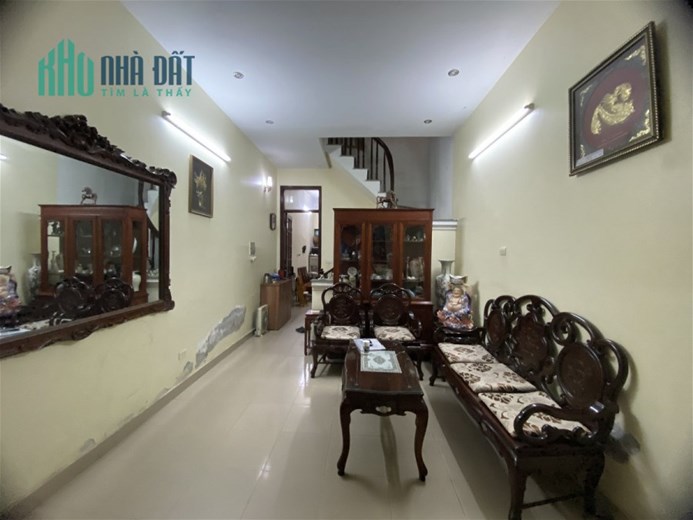 Bán Nhà Mặt Phố Hoàng Cầu Quận Đống Đa. 55m Mặt Tiền 4m Nhỉnh 14 Tỷ. Cam Kết Ảnh Thật Mô Tả Chính