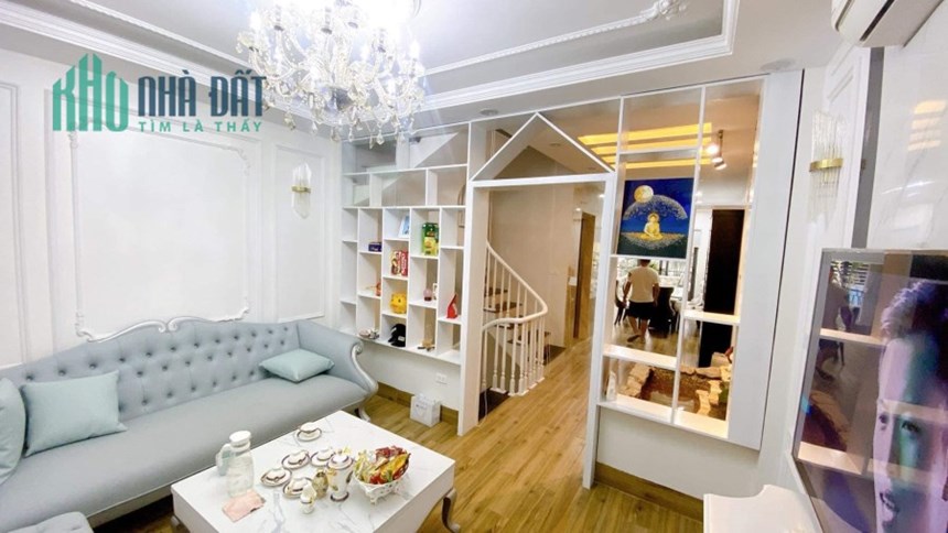 Nhà đẹp trần quang Diệu 60m -16 ỷ , 6 tầng