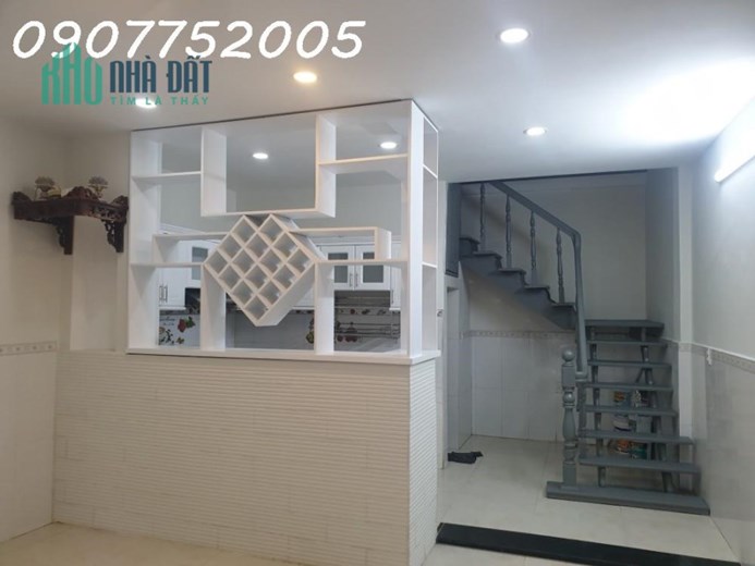 NHÀ ĐẸP GẦN NGÃ 4 BÌNH LỢI- HXH - CHỈ 3TY5 -XE HƠI VÔ TỚI CỬA