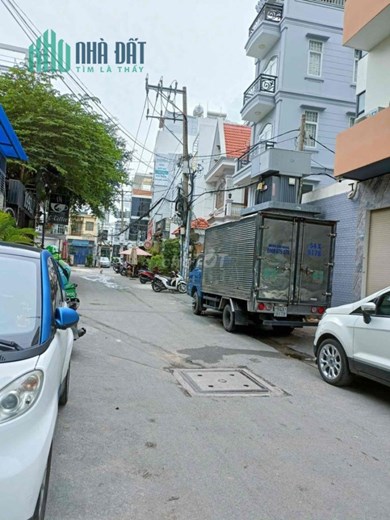 Nhà 5 tầng Hẻm kinh doanh Phan Văn Trị