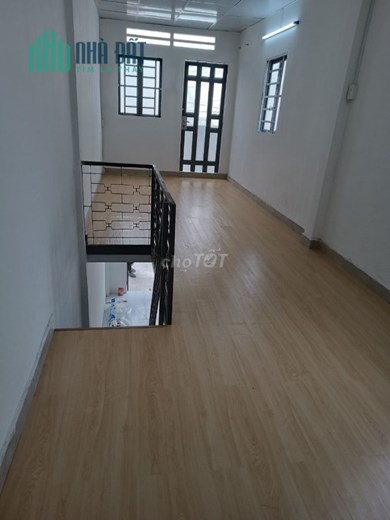 Nhà 2 tầng - góc 3 mặt tiền hẻm Lê Lợi, Gò Vấp - 9 triệu