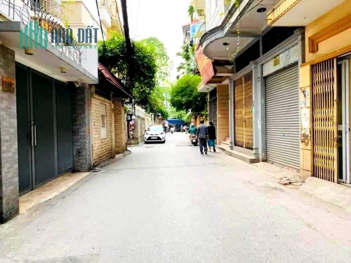 Bán Nhà Phố Hoàng Cầu Quận Đống Đa. 64m Xây 5 Tầng Mặt Tiền 4.3m Nhỉnh 11 Tỷ. Cam Kết Ảnh Thật Mô