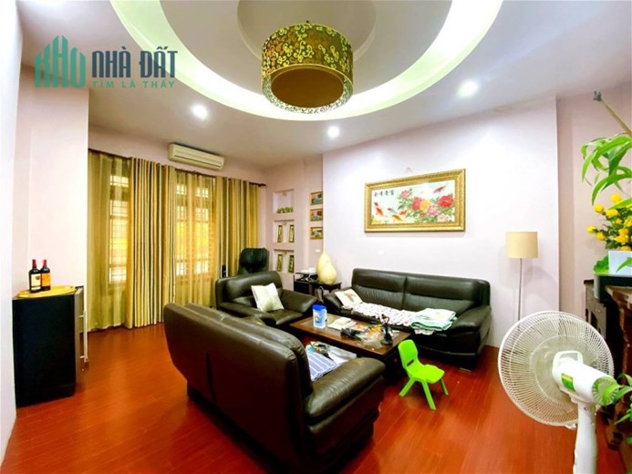 Bán Nhà Phố Hoàng Cầu Quận Đống Đa. 64m Xây 5 Tầng Mặt Tiền 4.3m Nhỉnh 11 Tỷ. Cam Kết Ảnh Thật Mô