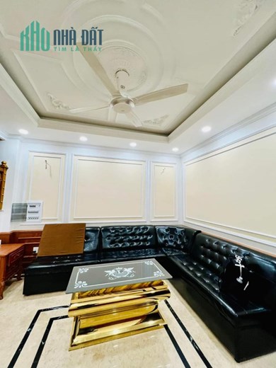 Bán Biệt Thự Phạm Phú Thứ, Víp Tân Bình, 215m2, Ngang Khủng 9m, 4 Tầng, Nhỉnh 43 Tỷ TL.