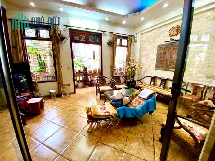 Bán Nhà Phố Yên Lãng Quận Đống Đa. Sổ 71m Thực Tế 80m Xây 6 Tầng Mặt Tiền 5.5m Nhỉnh 14 Tỷ. Cam Kết