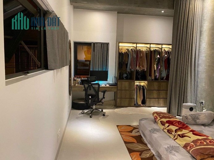 Mua nhà đón xuân. Bán nhà 3 tầng mới đẹp - full nội thất - KDT Nam Việt Á GD1 - Cạnh Sông