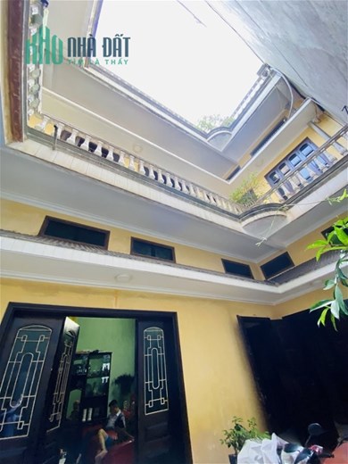 Bán Nhà Phố Nguyễn Chí Thanh Quận Đống Đa. 106m Nhỉnh 14 Tỷ. Cam Kết Ảnh Thật Mô Tả Chính Xác. Chủ