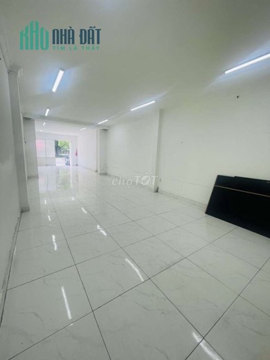 Nhà MTKD gần sân bay TSN, 20,8 triệu/th