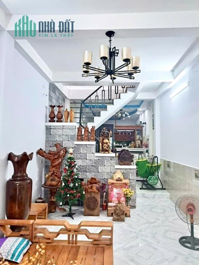 MẶT TIỀN KINH DOANH P.Tân Quy Q.7 - 117m2 NGANG 7M DÀI 18M CHỈ 12 TỶ X.