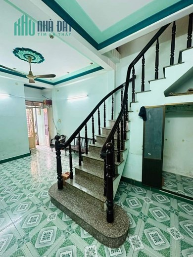 TRƯỜNG SA PHƯỜNG 14 QUẬN 3 .