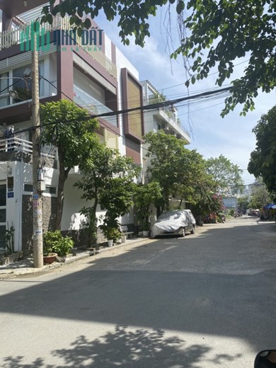 LÔ GÓC NHÀ 4 TẦNG, 5X14M, 14 TỶ, KDC KIM SƠN, LOTTE QUẬN 7 50M, TÂN PHONG