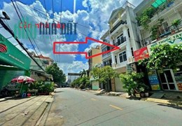 Bán nhà mặt tiền đường nhánh Quốc lộ 13, kế Vạn Phúc City, Hiệp Bình Phước, Thủ Đức 75m2, 4 tầng,