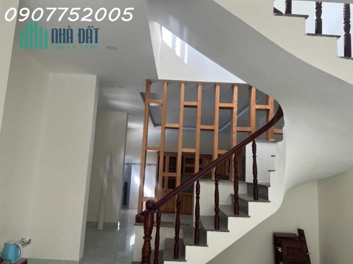 VỊ TRÍ KIM CƯƠNG - MAN THIỆN - 83M2 - CHỈ NHỈNH 7 TỶ - NHÀ MỚI KENG