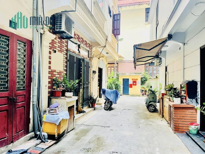 Bán nhà  ngõ 371 Trường Chinh 33m x 4 tầng, mt: 3.3m chỉ 4,9 tỷ.