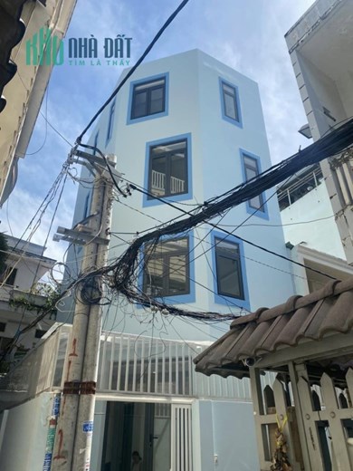 NHÀ MỚI VÀO Ở NGAY - 3 MẶT HẼM THÔNG THOÁNG - HẼM THẲNG 1 TRỤC