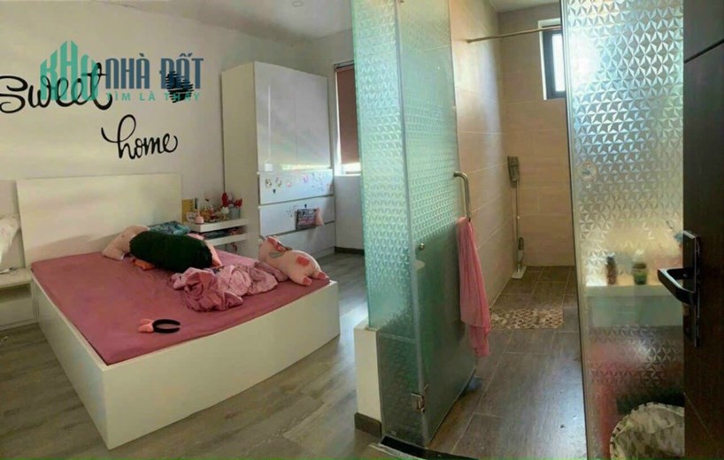 Bán nhà 1Trệt 2Lầu. đường rộng 12m, P. Trường Thọ, DT 184m² giá 11,3 tỷ