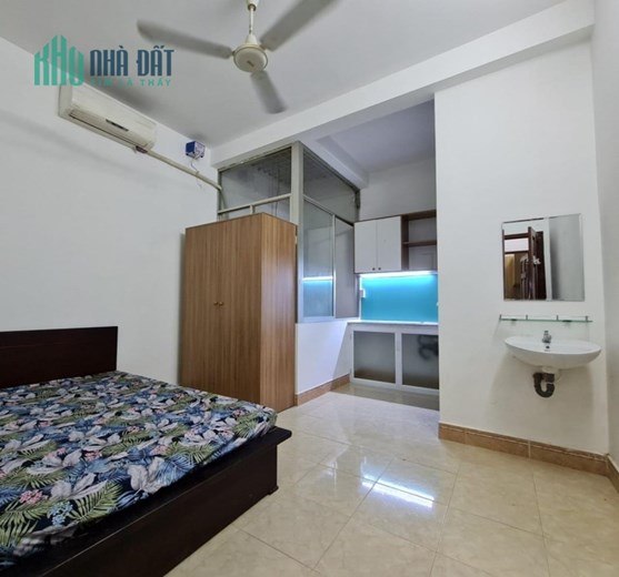 Bán CHDV - HXH 12m - Hoàng Sa - Quận 1 - 5Tầng - 50m2 - Nhỉnh 12Tỷ .